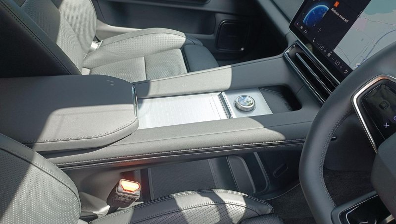 POLESTAR POLESTAR 4