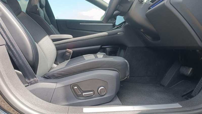 POLESTAR POLESTAR 4
