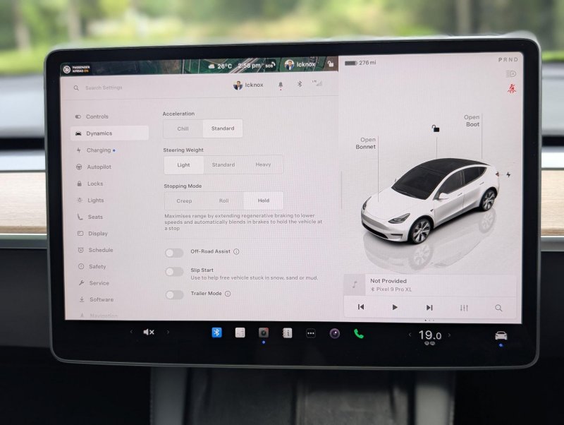 TESLA MODEL Y