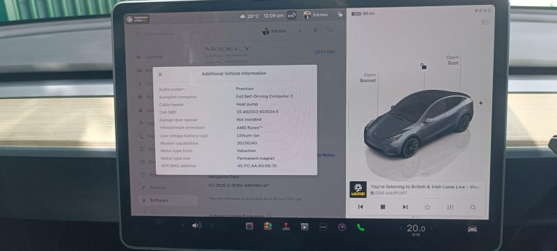 TESLA MODEL Y