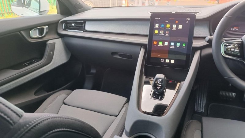 POLESTAR POLESTAR 2